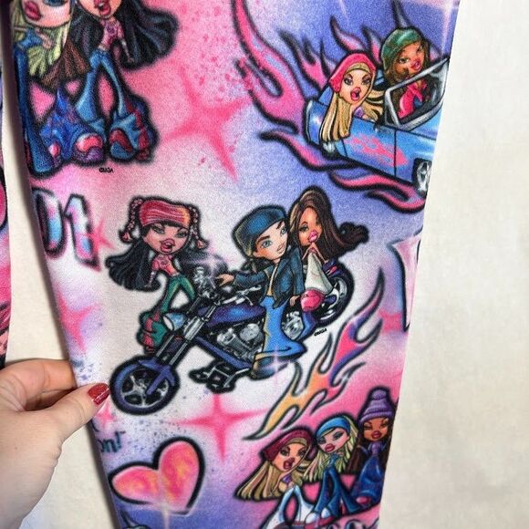 Dolls Kill X Bratz Airbrush Print Jogger Sweatpants M Purple Pink Drawstring - Picture 6 of 8